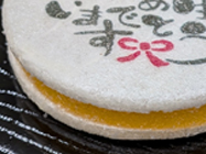 ユニオンケミカー 最中で羊羹をサンド