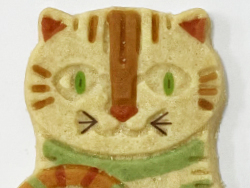 ネコ型の型抜きのクッキーに、可食インクジェットプリンターでカラフルにダイレクト印刷しました。